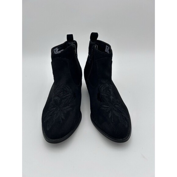Comfortview Gwyneth Black Floral Embroidered Suede Zipper  Comfortview Booties Womens 7 WIDE Gwyneth Black Embroidered Side Zip Suede Boots